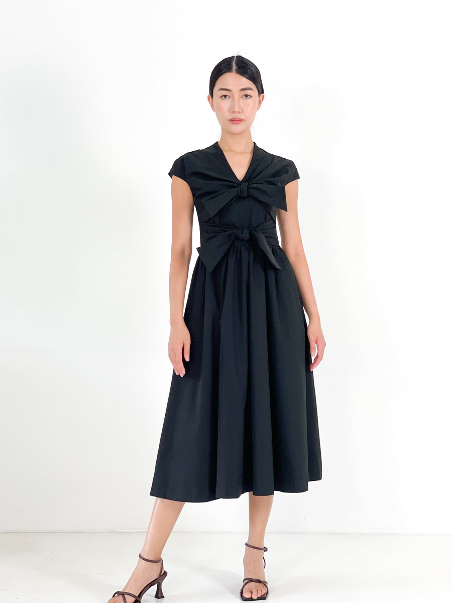 Front Tie Bow Gathered Midi | Black