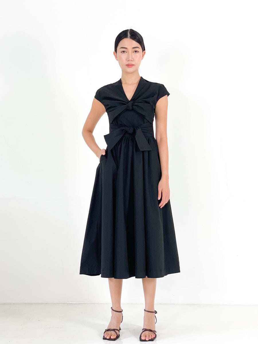 Front Tie Bow Gathered Midi | Black