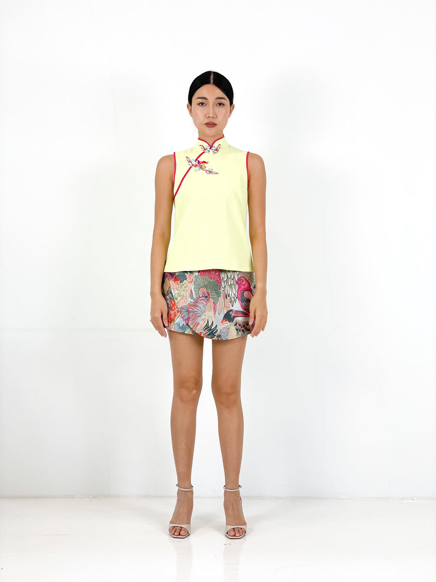 Contrast Sleeveless Button Qipao Top | Yellow