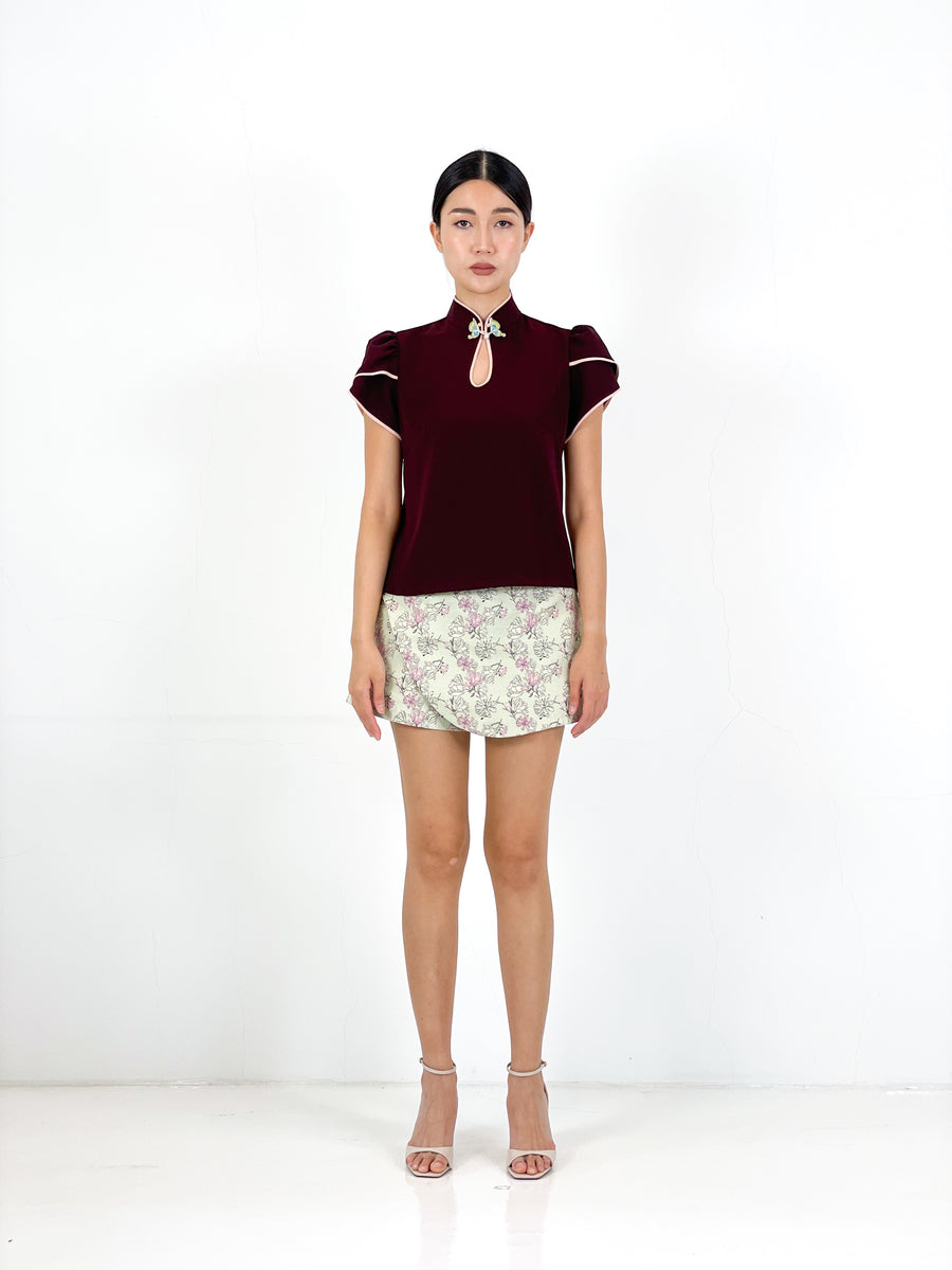 Contrast Tulip Sleeve Keyhole Qipao Top | Maroon