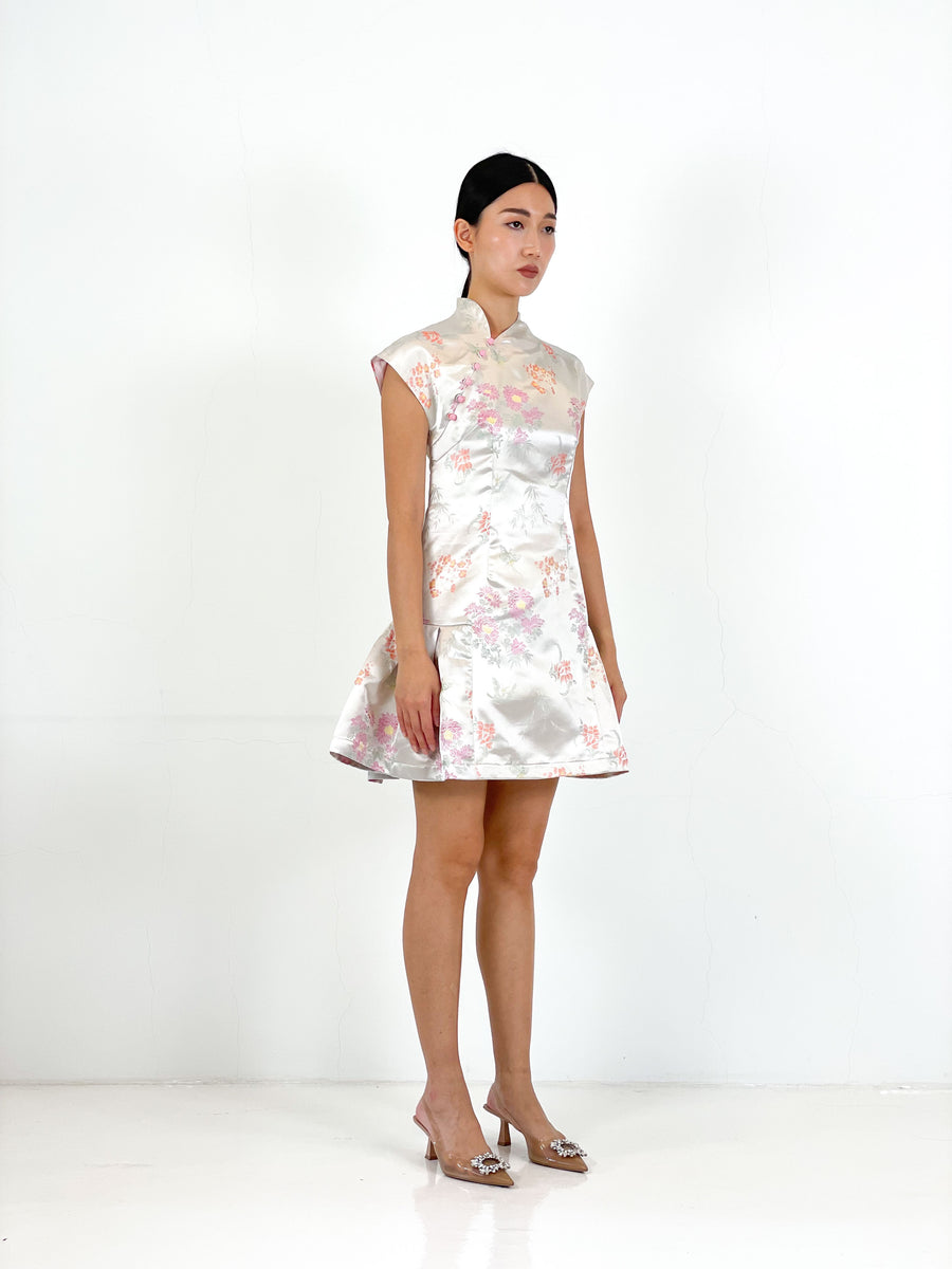 Brocade Jade Button Shift Qipao | Ivory