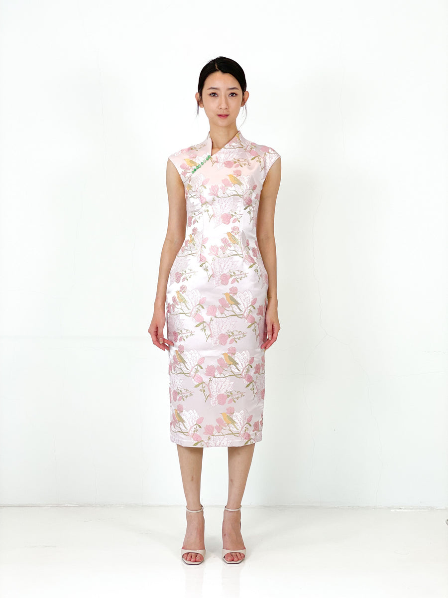 Brocade Jade Button Minimalist Midi Qipao | Pink Chinoiserie