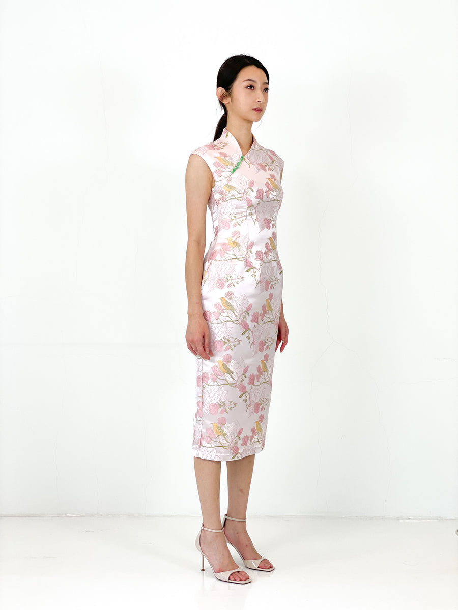 Brocade Jade Button Minimalist Midi Qipao | Pink Chinoiserie