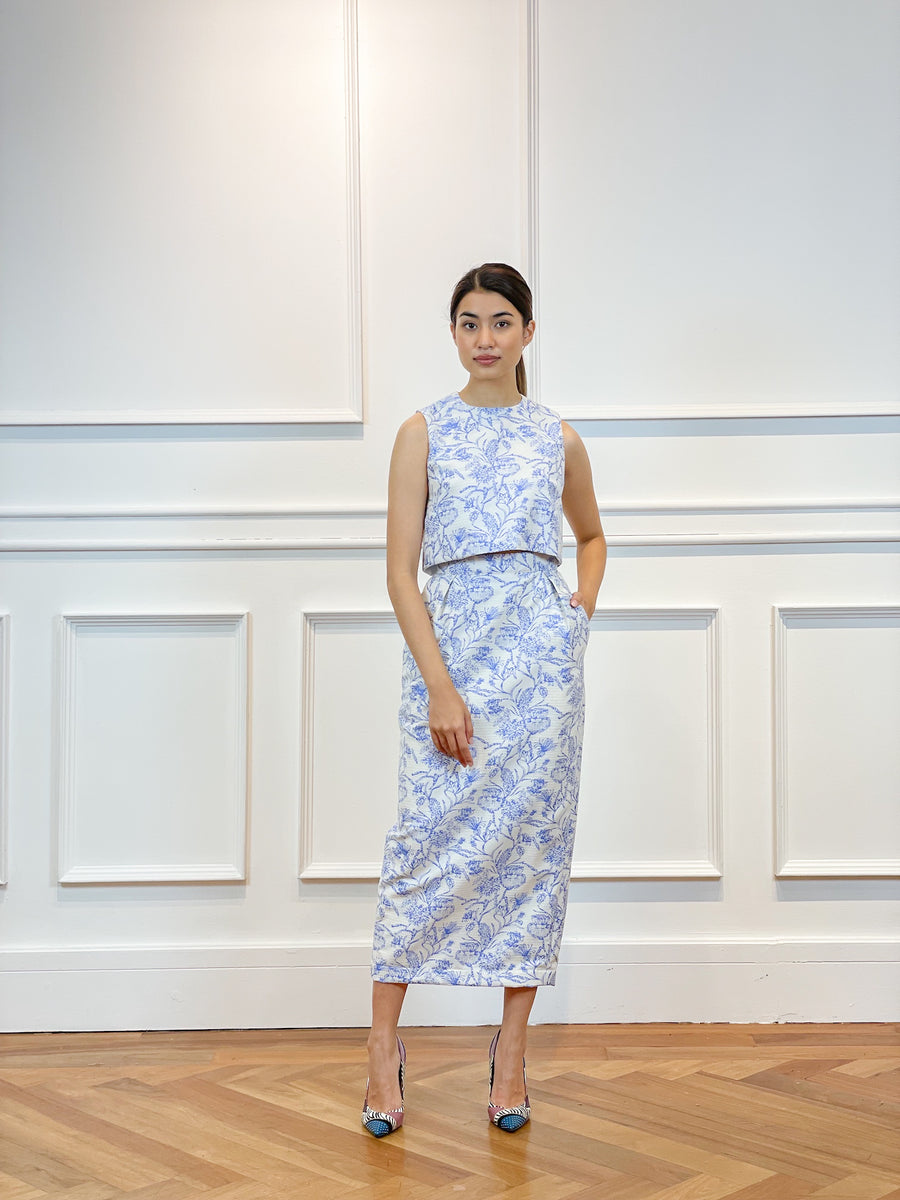 Brocade Maxi Pleated Pencil Skirt | White Blue
