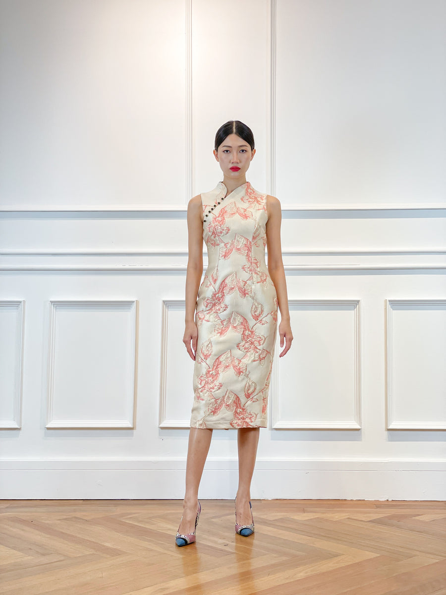 Brocade Jade Button Minimalist Midi Qipao | Red Floral